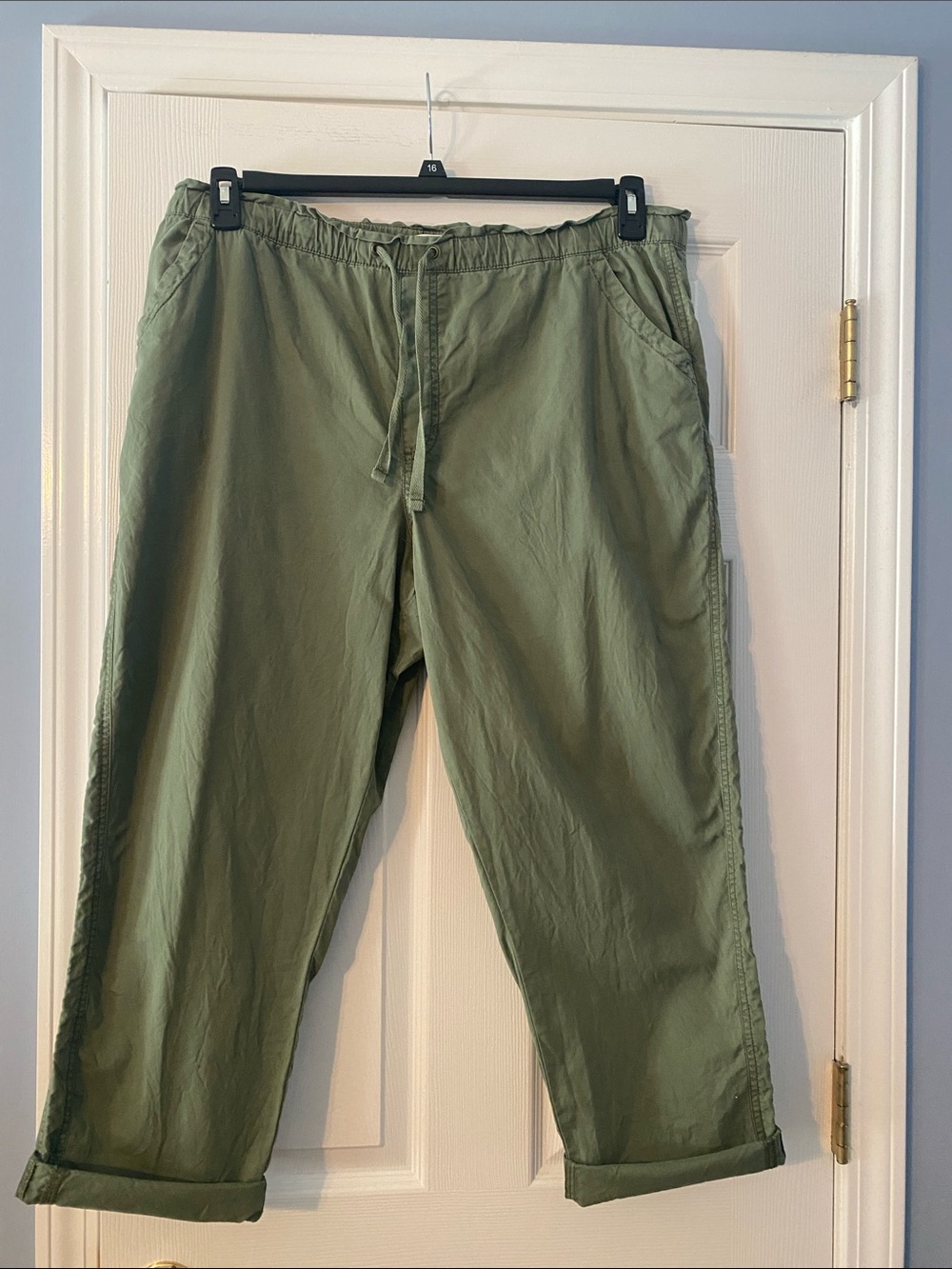 Sonoma Olive Green womens  Drawstring capris